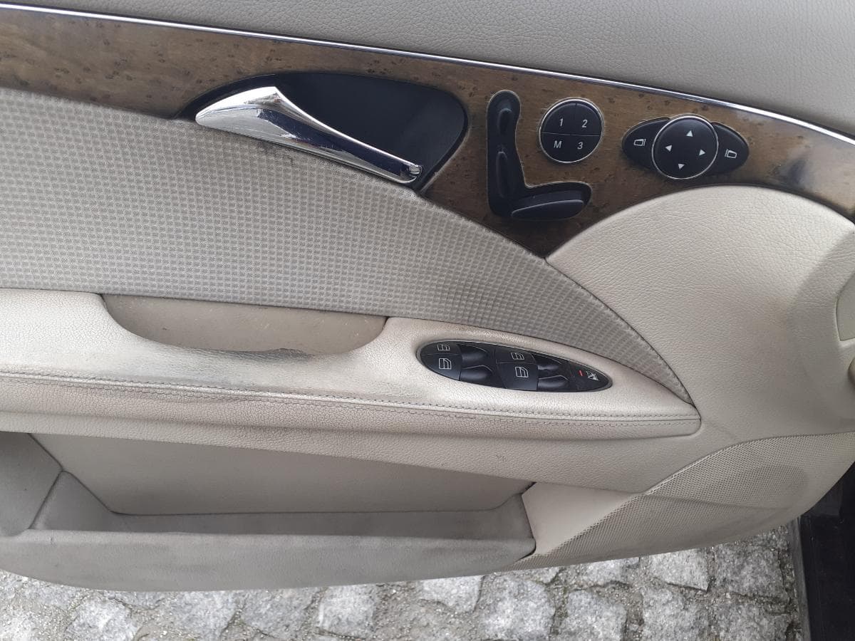 Mercedes E 270 CDI · Ano 2004 — image 25
