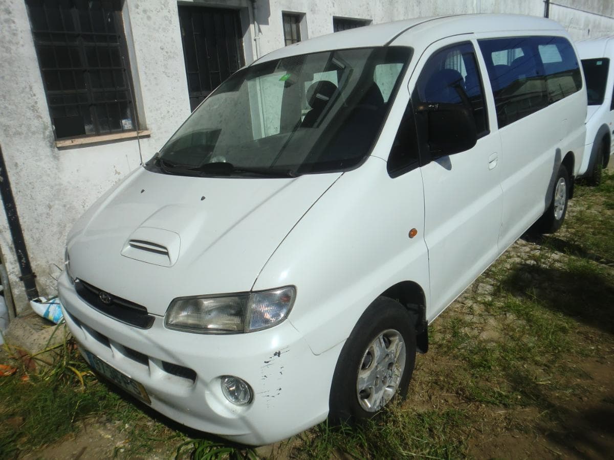 HYUNDAI H1 — imagen 1