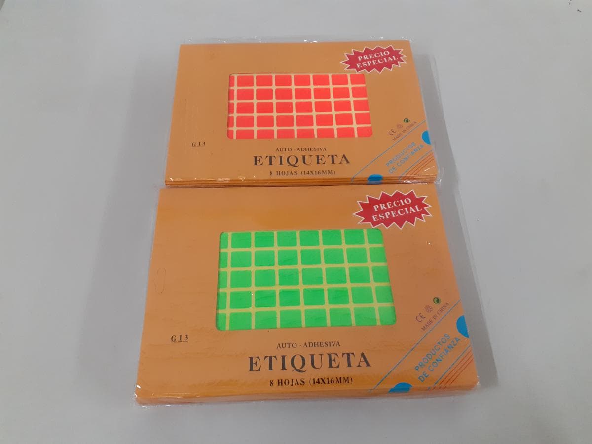 Etiquetas Auto Adesivas