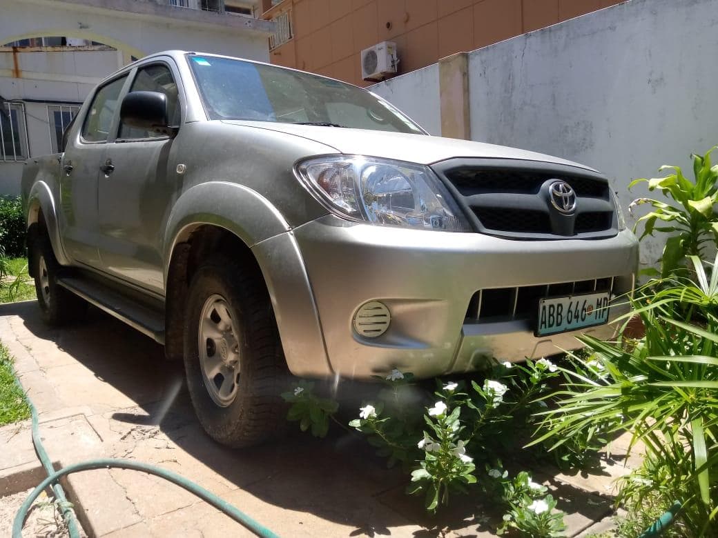 Toyota Hilux · — imagem 2