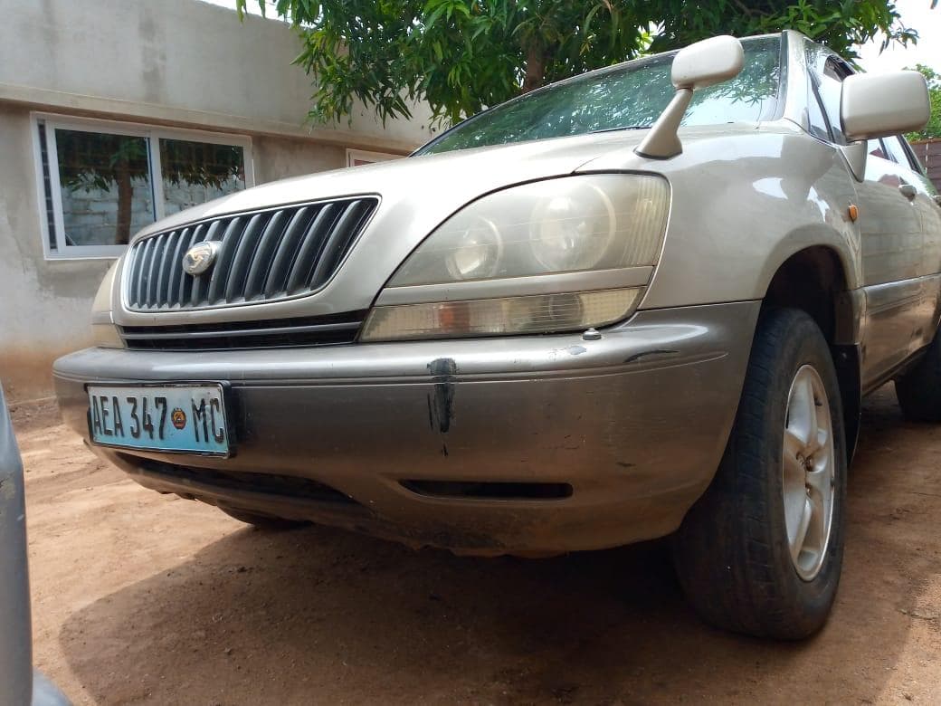 Toyota Harrier · — imagem 28