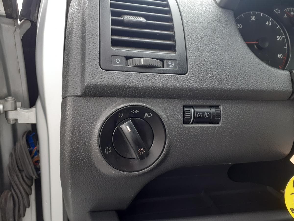 Volkswagen Polo 1.2 · Año 2002 — imagen 20