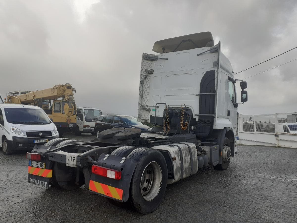 Renault Premium 440 DXI · Ano 2006 — imagen 4