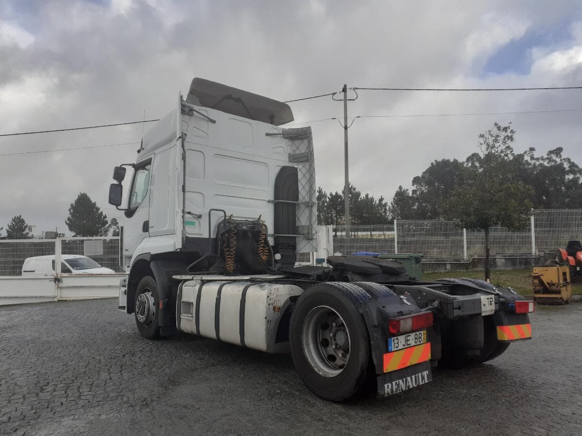 Renault Premium 440 DXI · Ano 2006 — imagen 6