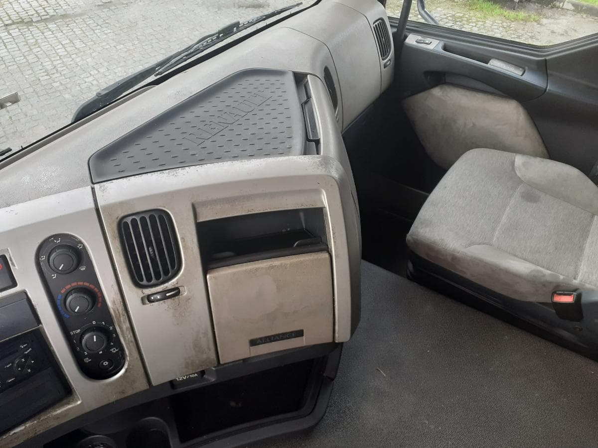 Renault Premium 440 DXI · Ano 2006 — imagen 17