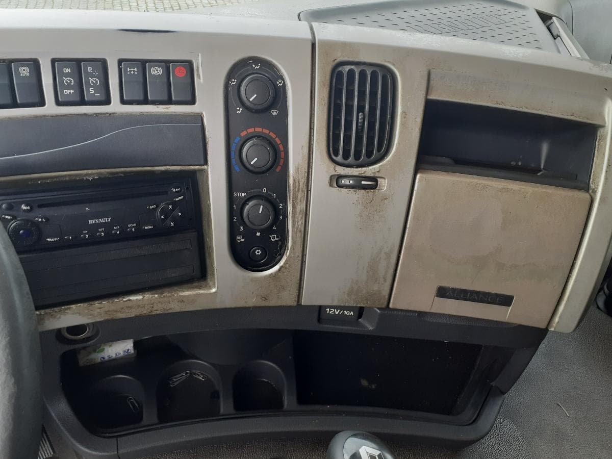 Renault Premium 440 DXI · Ano 2006 — imagen 14