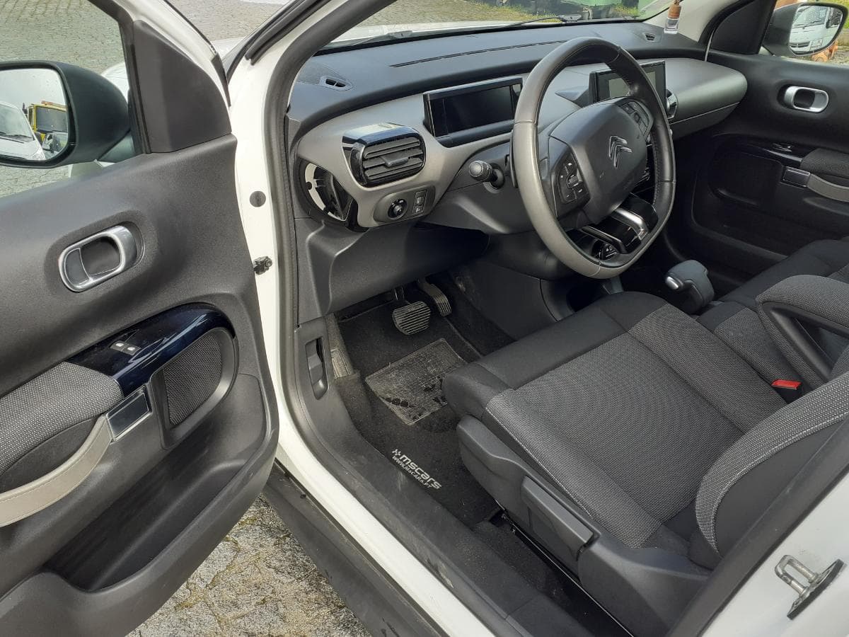 Citroën C4 Cactus 1.6 HDI · Ano 2016 — imagen 17