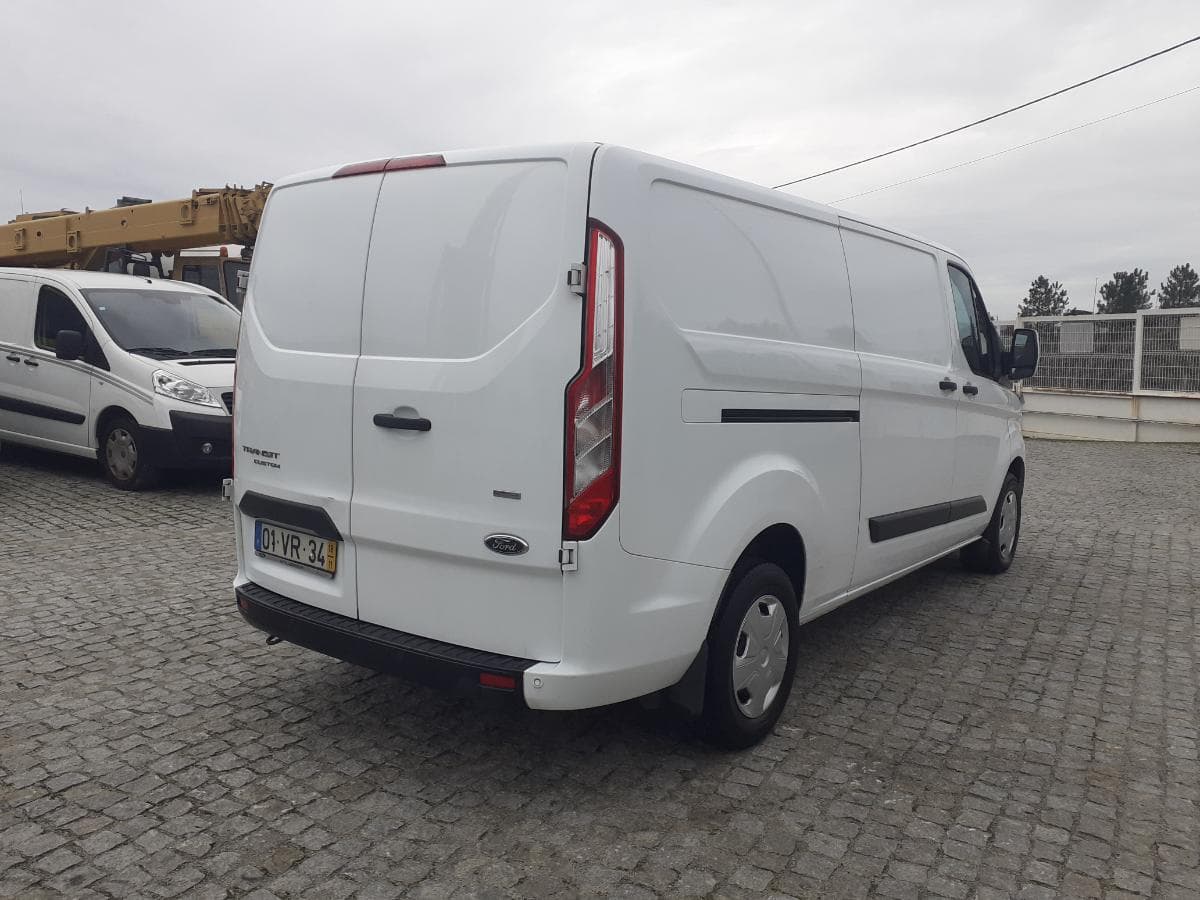 Ford Transit Custom 2.0 TDCI · Ano 2018 — imagen 6