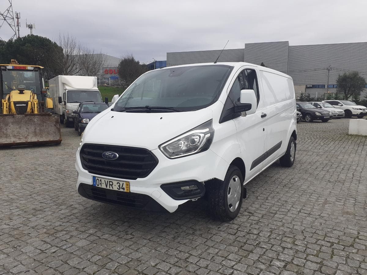 Ford Transit Custom 2.0 TDCI · Ano 2018 — imagen 3