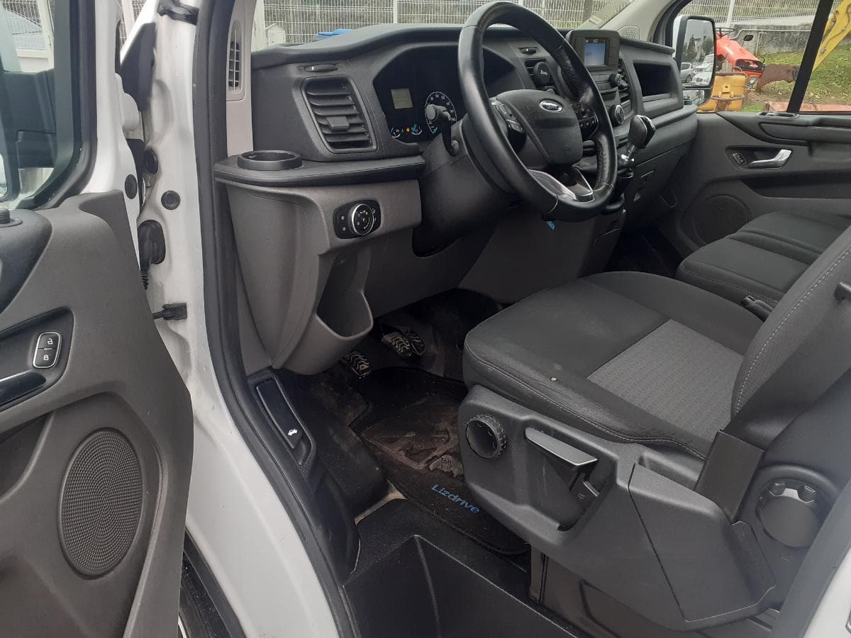 Ford Transit Custom 2.0 TDCI · Ano 2018 — imagen 15
