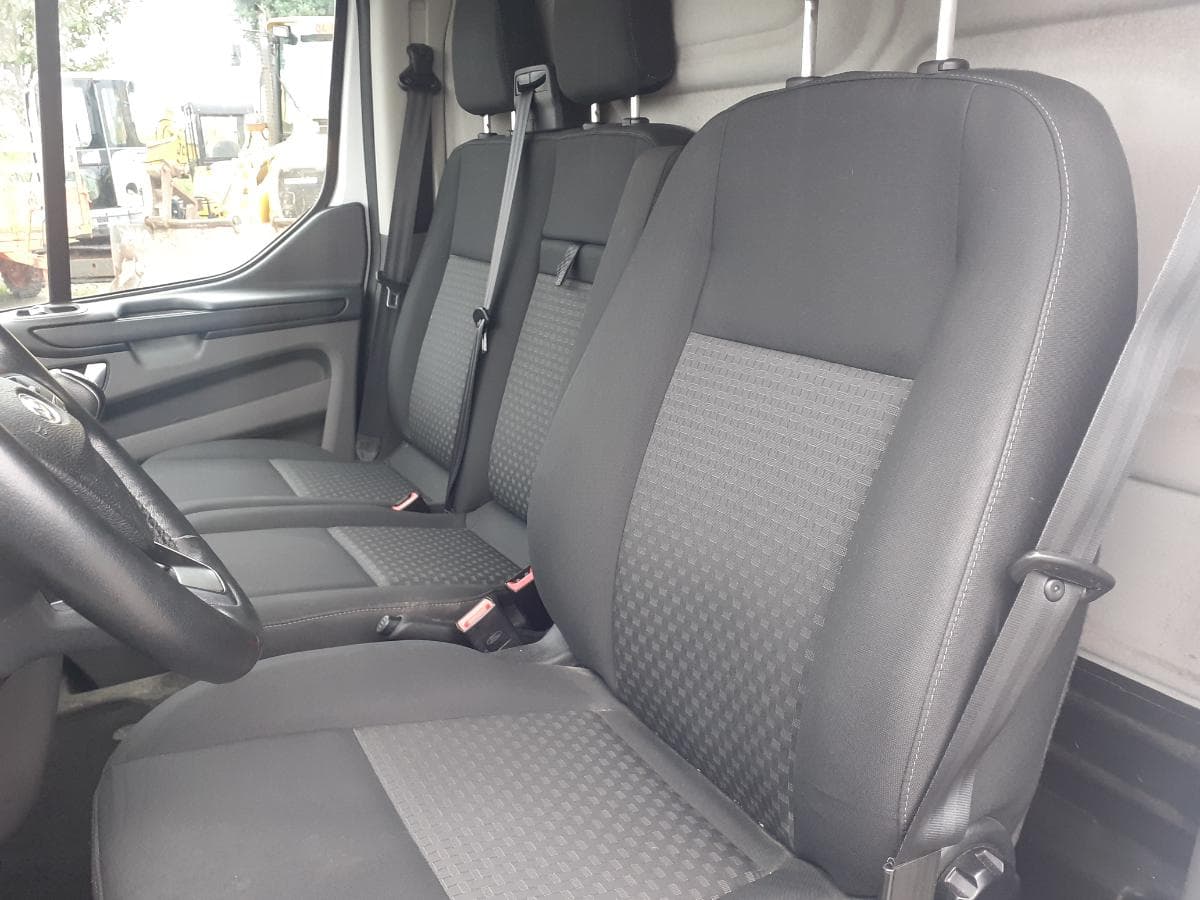 Ford Transit Custom 2.0 TDCI · Ano 2018 — imagen 16