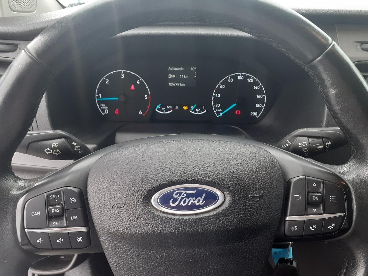 Ford Transit Custom 2.0 TDCI · Ano 2018 — imagen 18