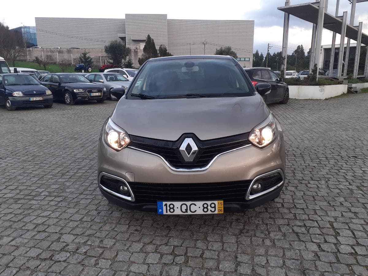 Renault Captur 0.9 TCE · Ano 2015 18-QC-89 — imagen 2