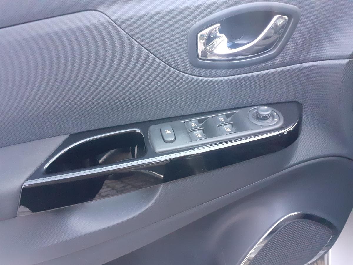Renault Captur 0.9 TCE · Ano 2015 18-QC-89 — imagen 23