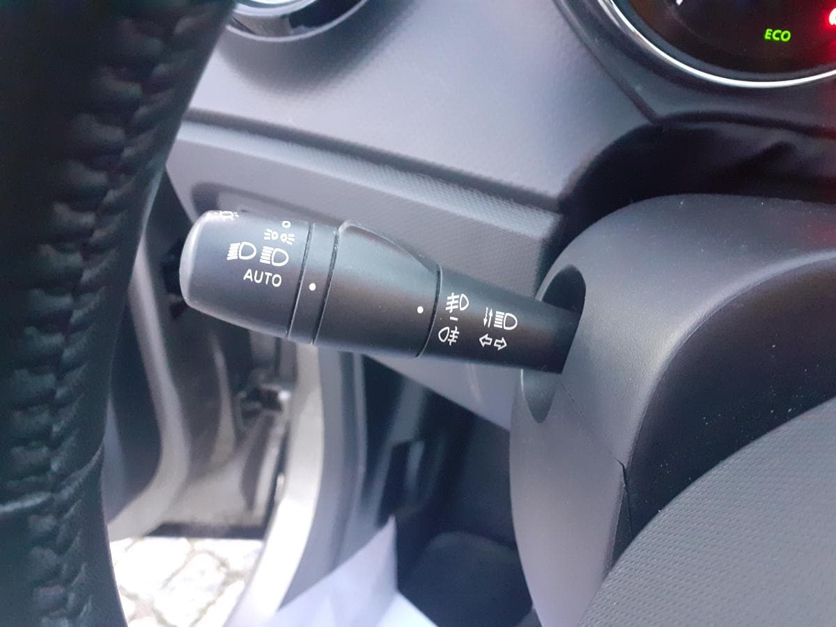 Renault Captur 0.9 TCE · Ano 2015 18-QC-89 — imagen 26