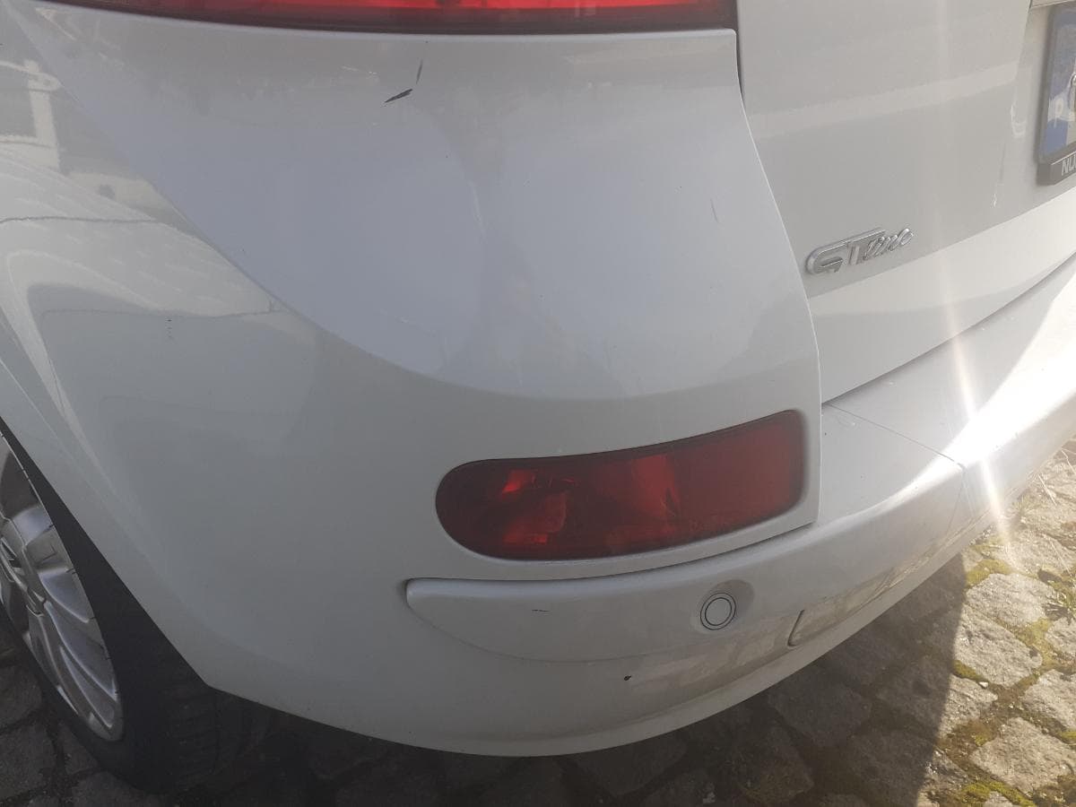 Renault Clio 1.5 DCI · Ano 2011 — image 14