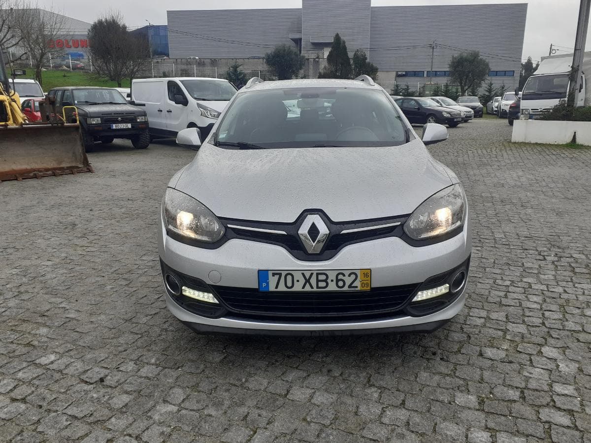 Renault Mégane 1.5 DCI · Ano 2016 — image 2