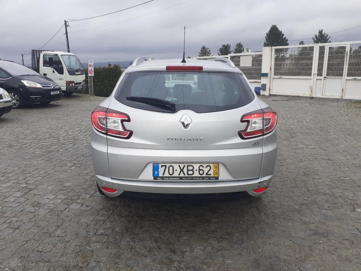 Renault Mégane 1.5 DCI · Ano 2016 — image 5