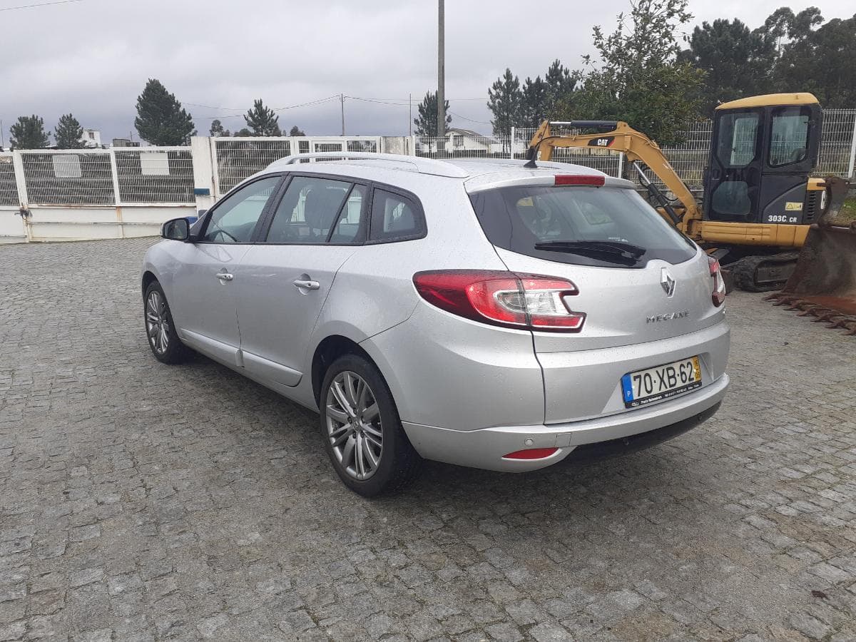 Renault Mégane 1.5 DCI · Ano 2016 — image 6