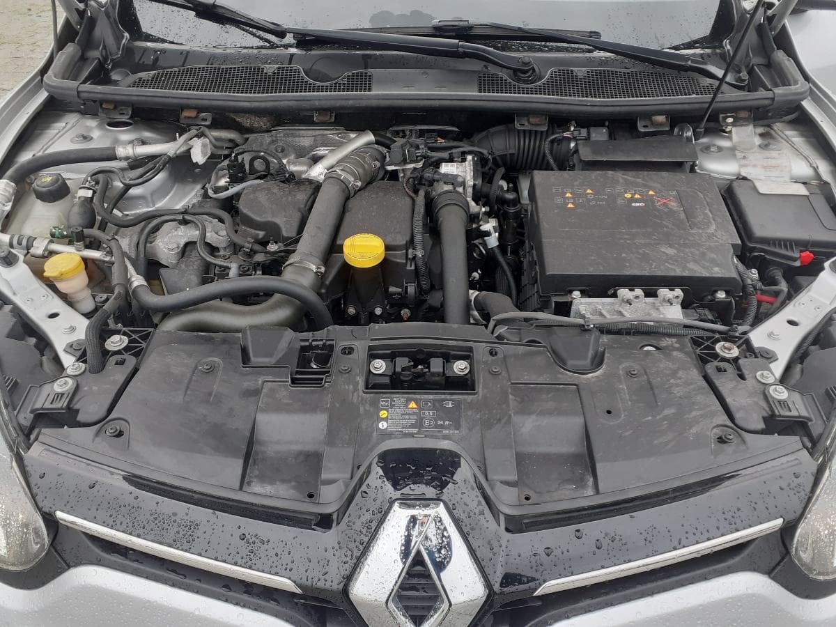 Renault Mégane 1.5 DCI · Ano 2016 — image 10