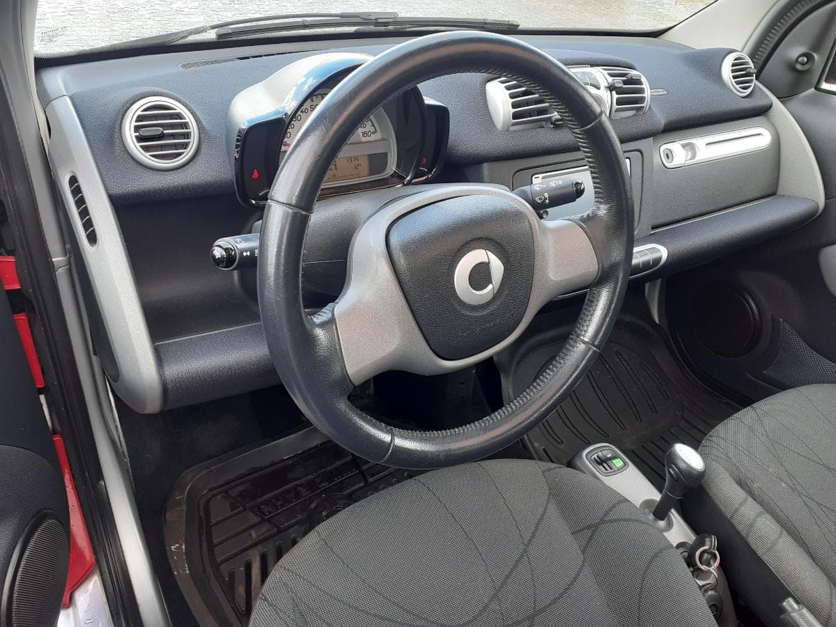 Smart Fortwo Coupé 1.0 · Ano 2014 18-OP-44 — imagen 13