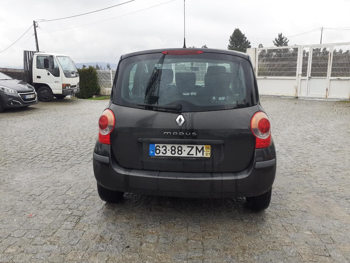 Renault Modus 1.2 · Ano 2005 — imagen 5