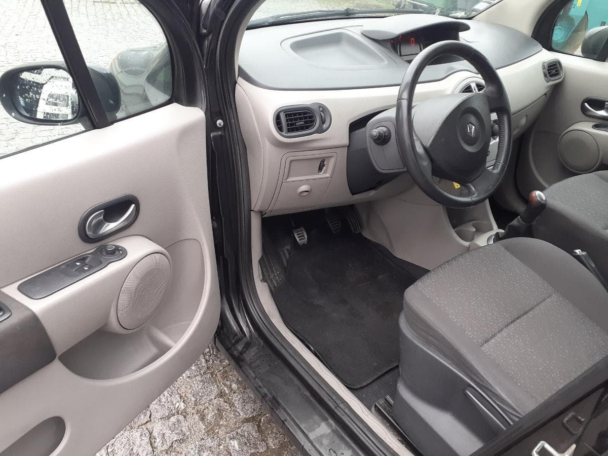Renault Modus 1.2 · Ano 2005 — imagen 12