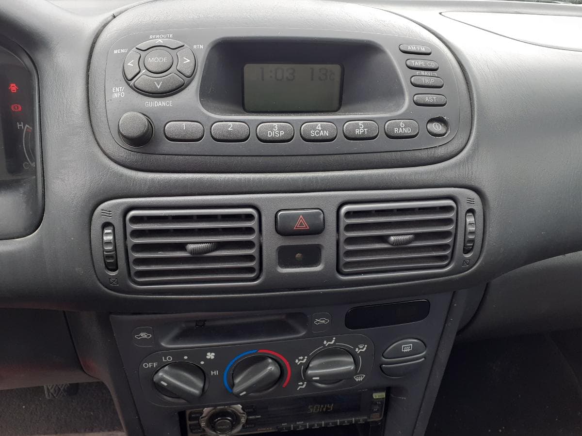 Toyota Corolla 1.9D · Ano 2000 — imagen 19