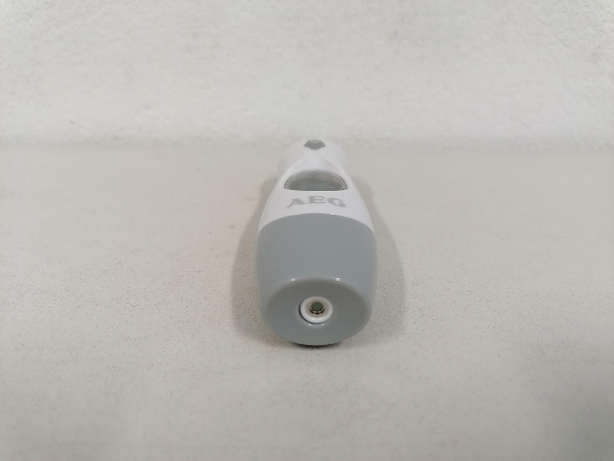 Téléphone + Rasoir + Thermomètre + Casque + Bande passante — image 8