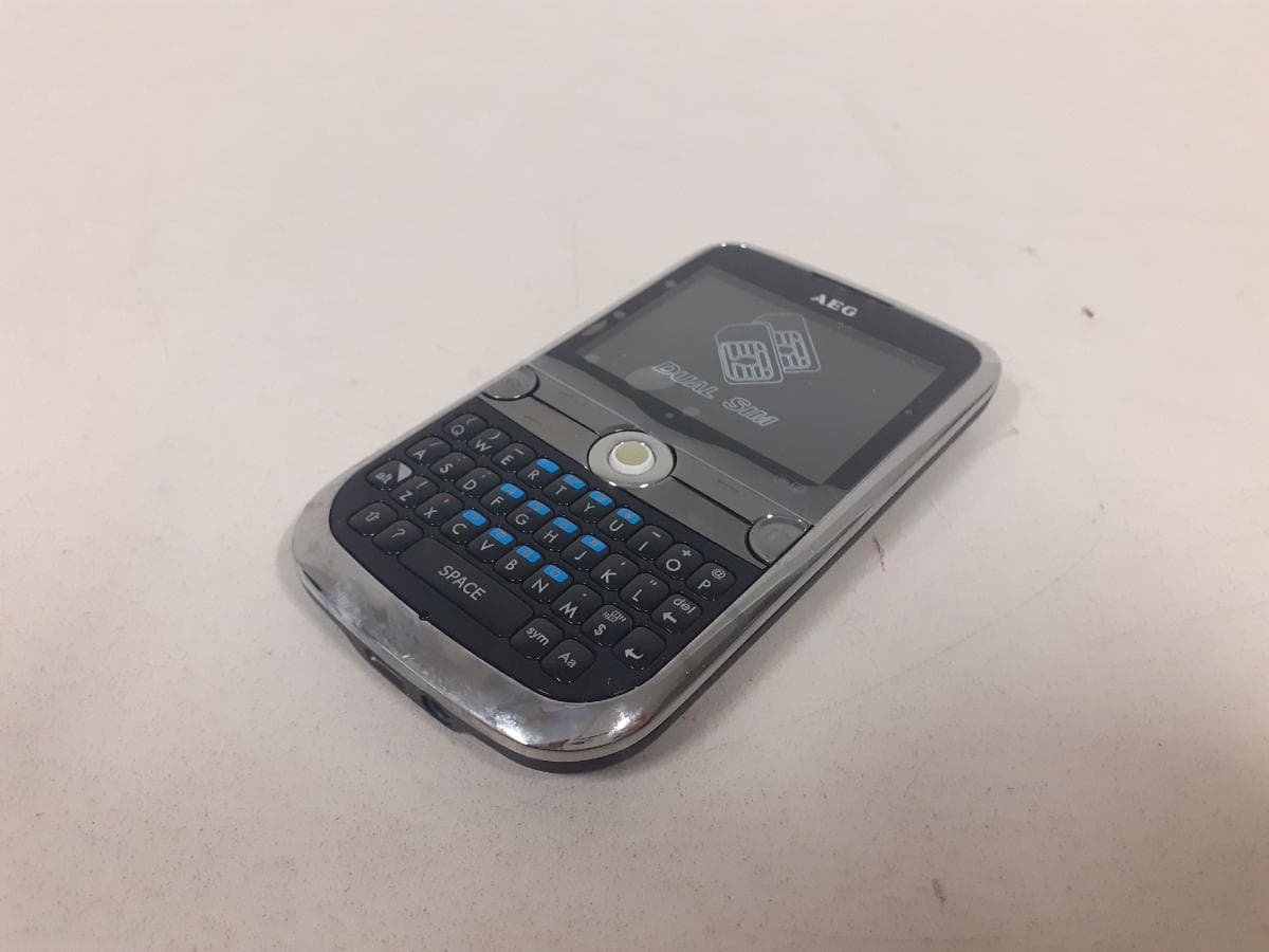 Telefone + Máquina Barbear + Telemóvel — imagem 9