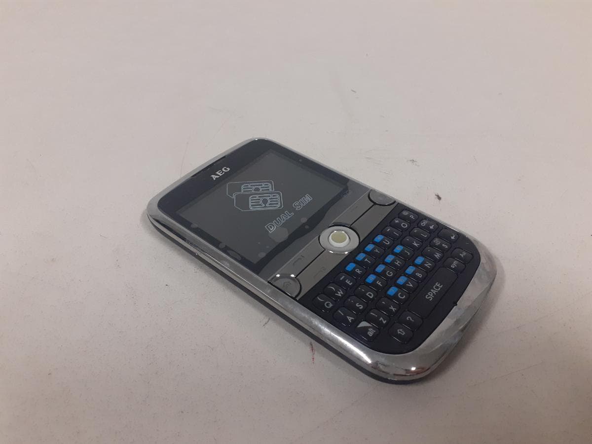 Telefone + Máquina Barbear + Telemóvel — imagem 12