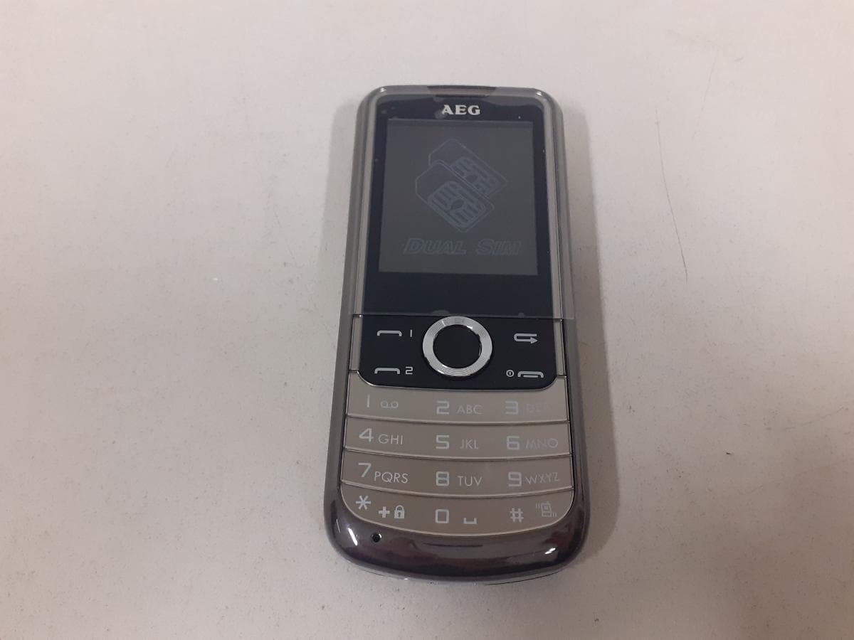 Telefone + Máquina Barbear + Telemóvel — imagem 9