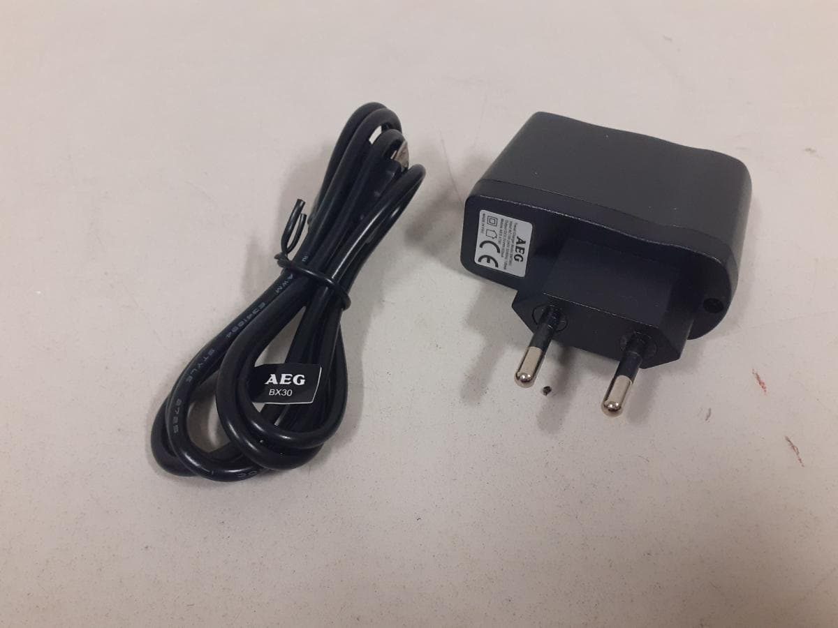 Carregadores USB · Cabos Micro — imagem 5