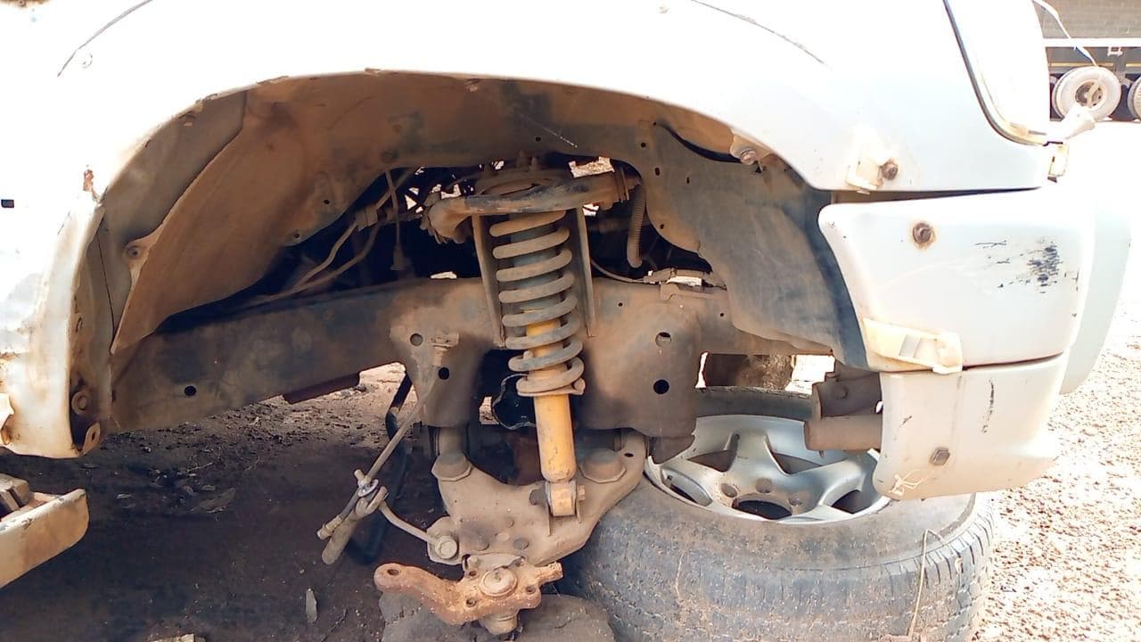Toyota Surf · — image 4