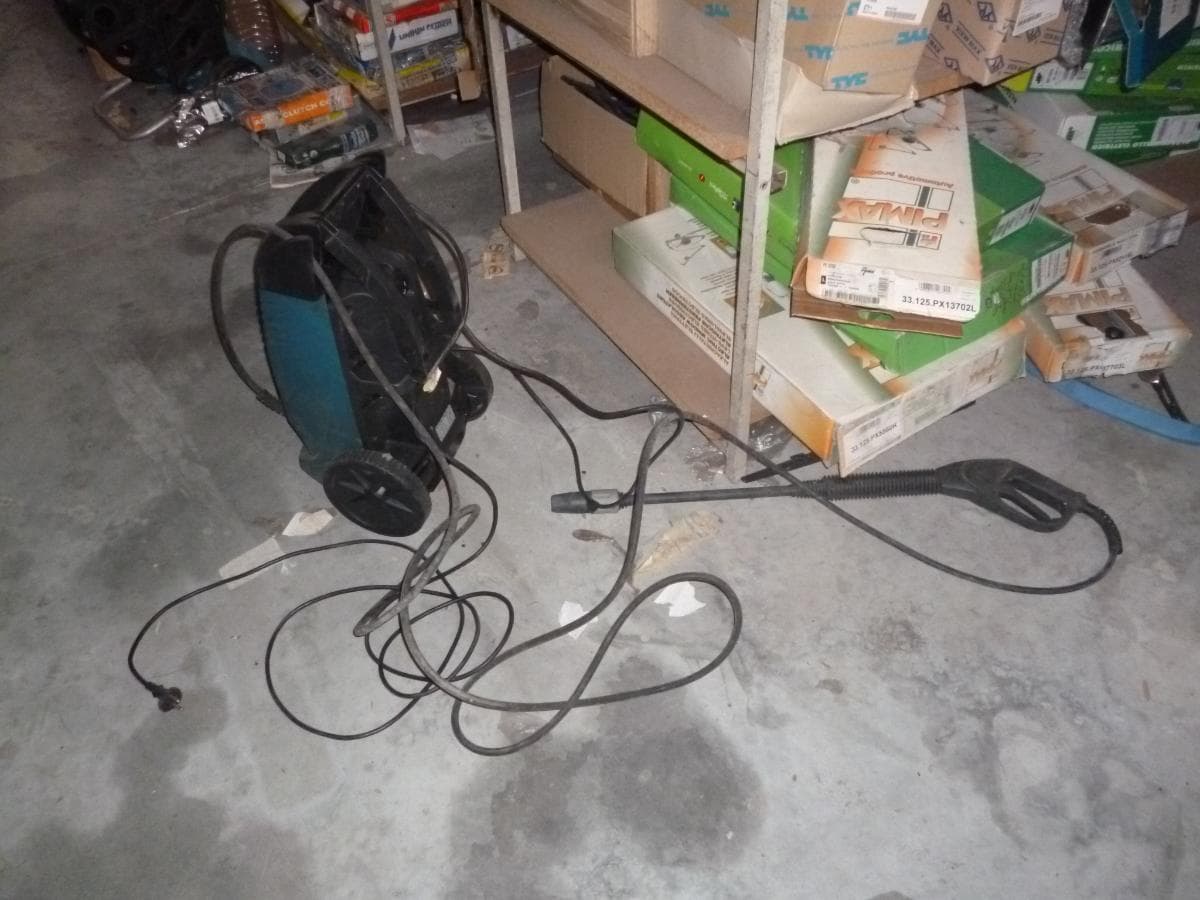 Equipamento  Automóvel + Estantes + Porta paletes + Stacker + Equipamento de Escritório + Diversos — image 10
