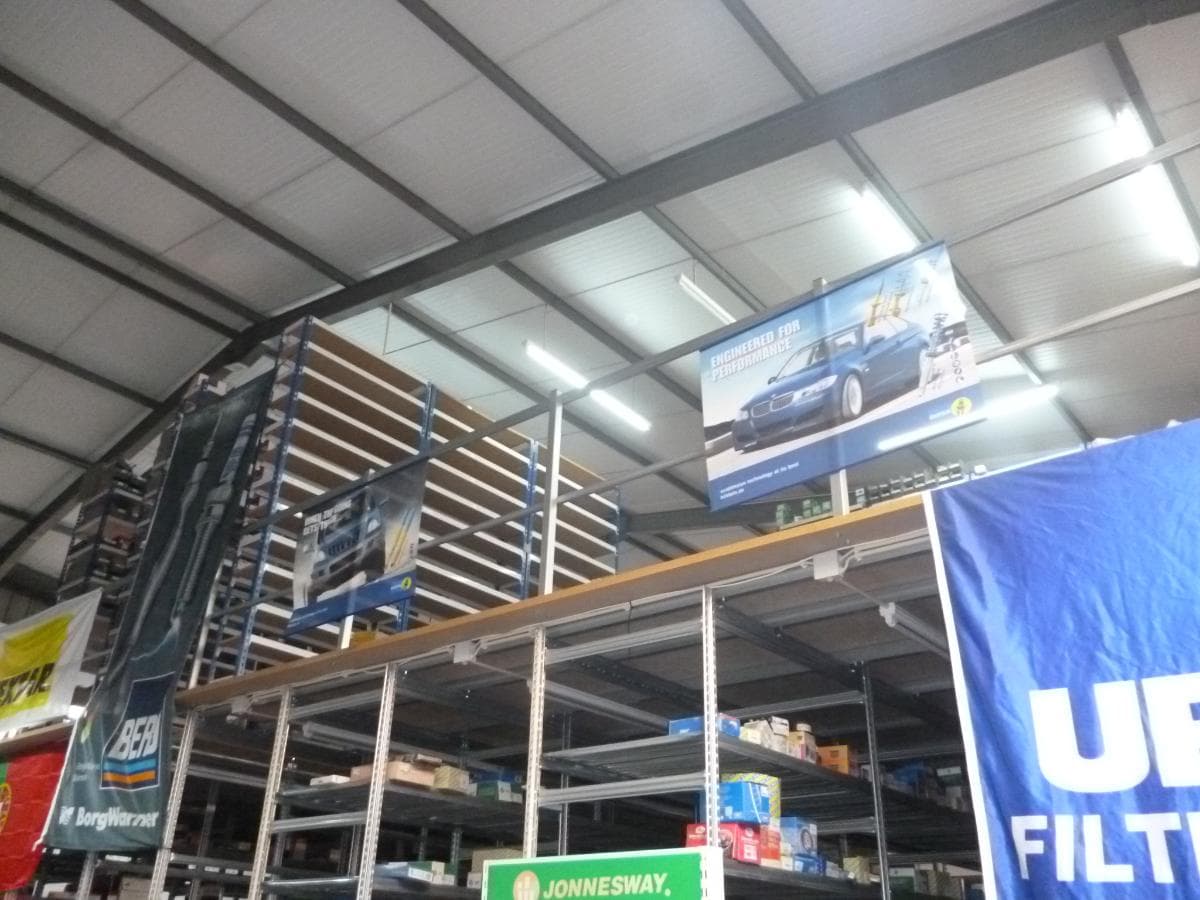 Equipamento  Automóvel + Estantes + Porta paletes + Stacker + Equipamento de Escritório + Diversos — image 14