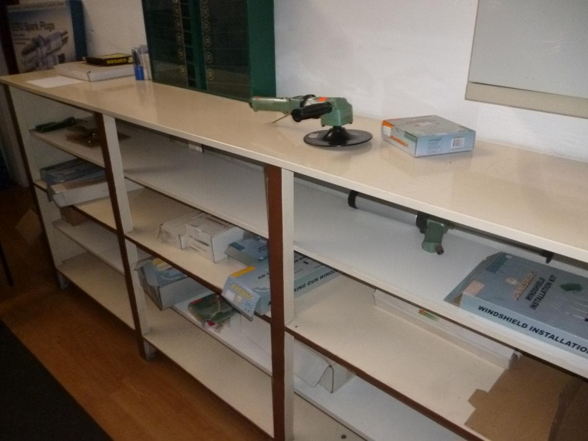 Equipamento  Automóvel + Estantes + Porta paletes + Stacker + Equipamento de Escritório + Diversos — image 23
