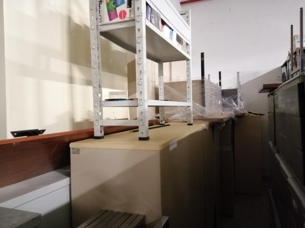 Cadeiras · Mobiliário de escritório — image 14