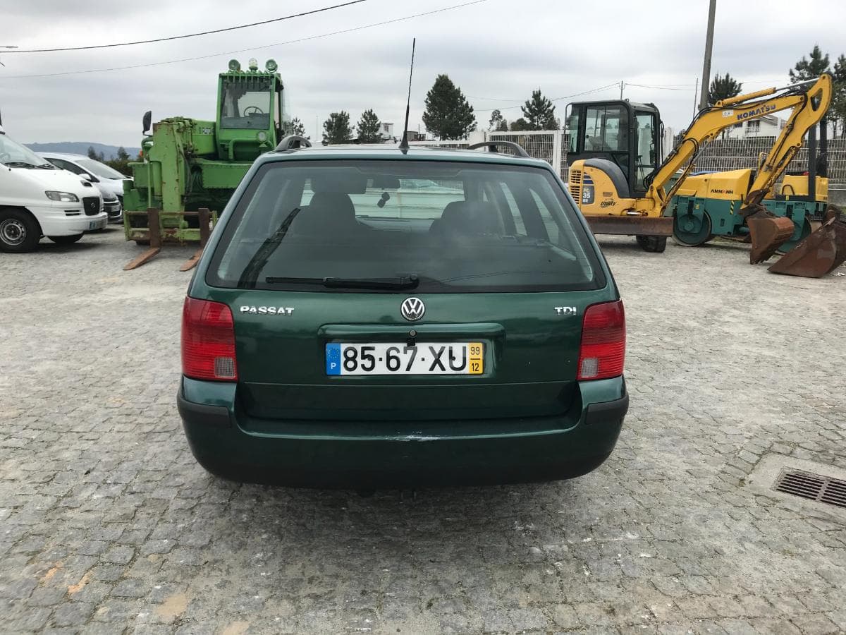Volkswagen Passat 1.9 TDI · Ano 1999 — imagen 5