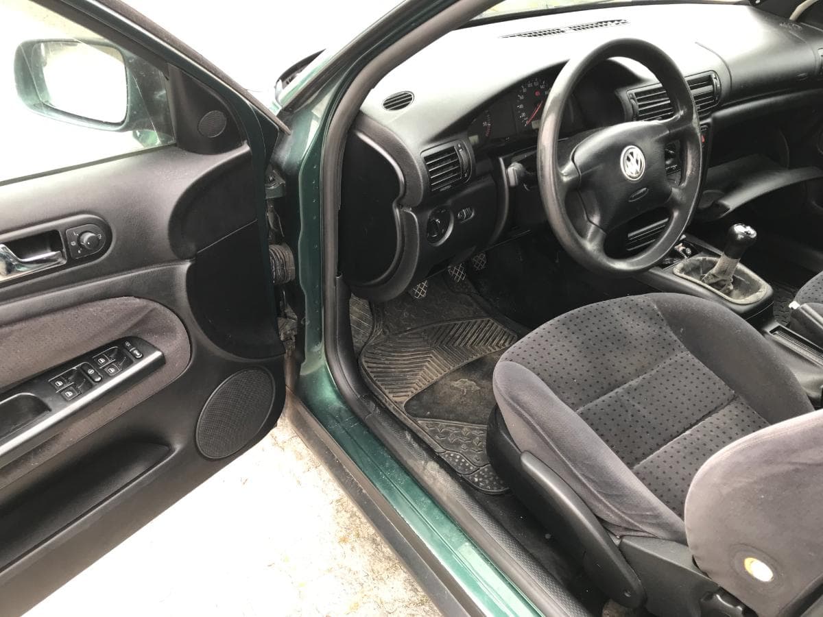 Volkswagen Passat 1.9 TDI · Ano 1999 — imagen 15