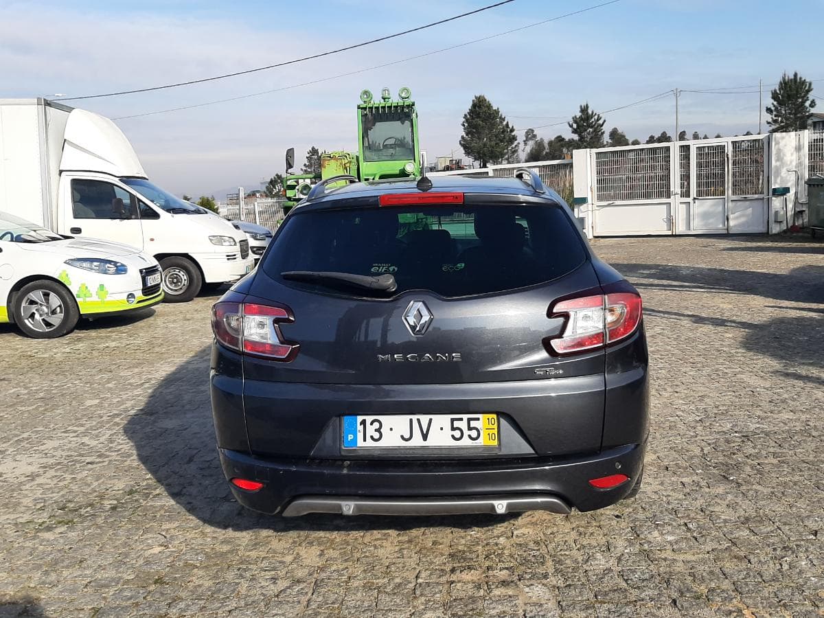 Renault Mégane 1.5 DCI · Ano 2010 — imagem 4