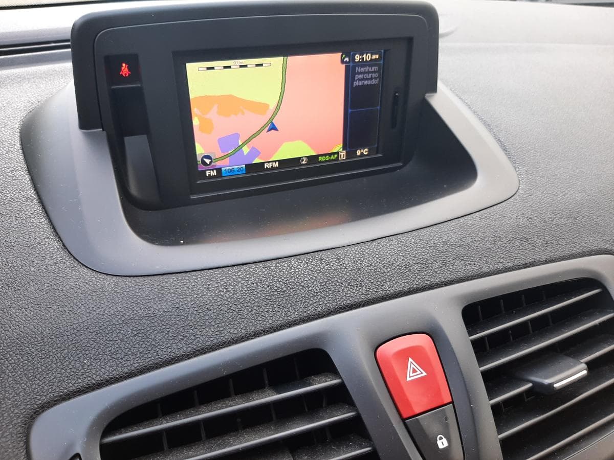 Renault Mégane 1.5 DCI · Ano 2010 — imagem 21