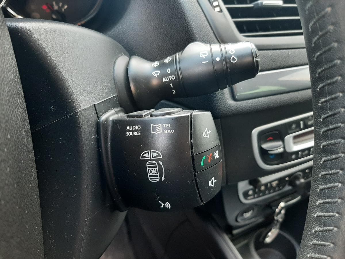 Renault Mégane 1.5 DCI · Ano 2010 — imagem 25