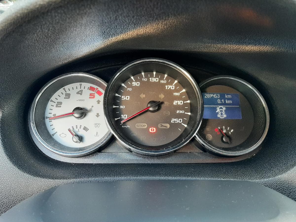 Renault Mégane 1.5 DCI · Ano 2010 — imagem 26