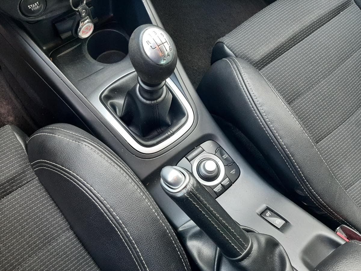 Renault Mégane 1.5 DCI · Ano 2010 — imagem 27