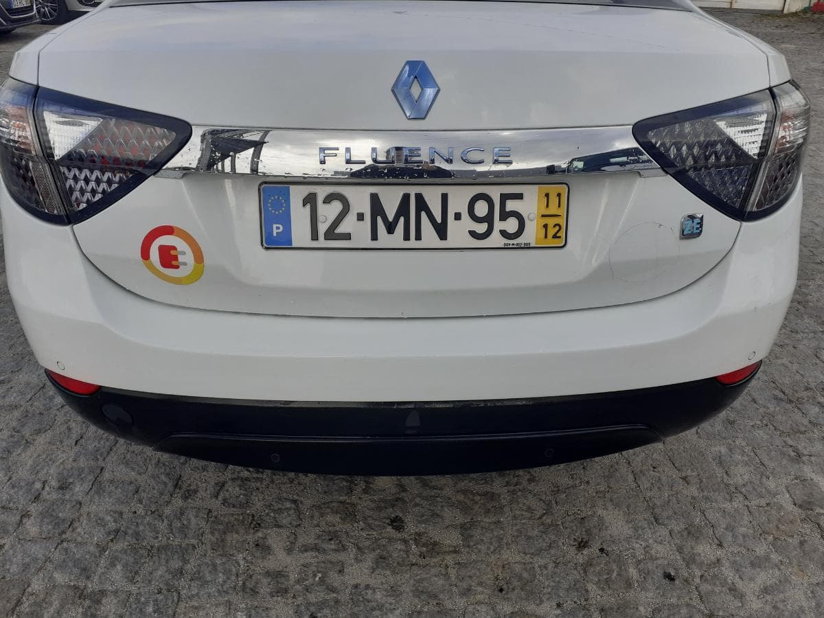 Renault Fluence Z.E. · Elétrico · Ano 2011 — imagen 7