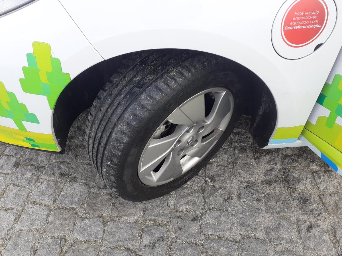 Renault Fluence Z.E. · Elétrico · Ano 2011 — imagen 12