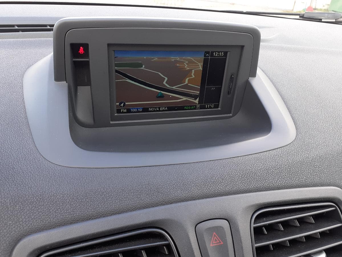 Renault Fluence Z.E. · Elétrico · Ano 2011 — imagen 18