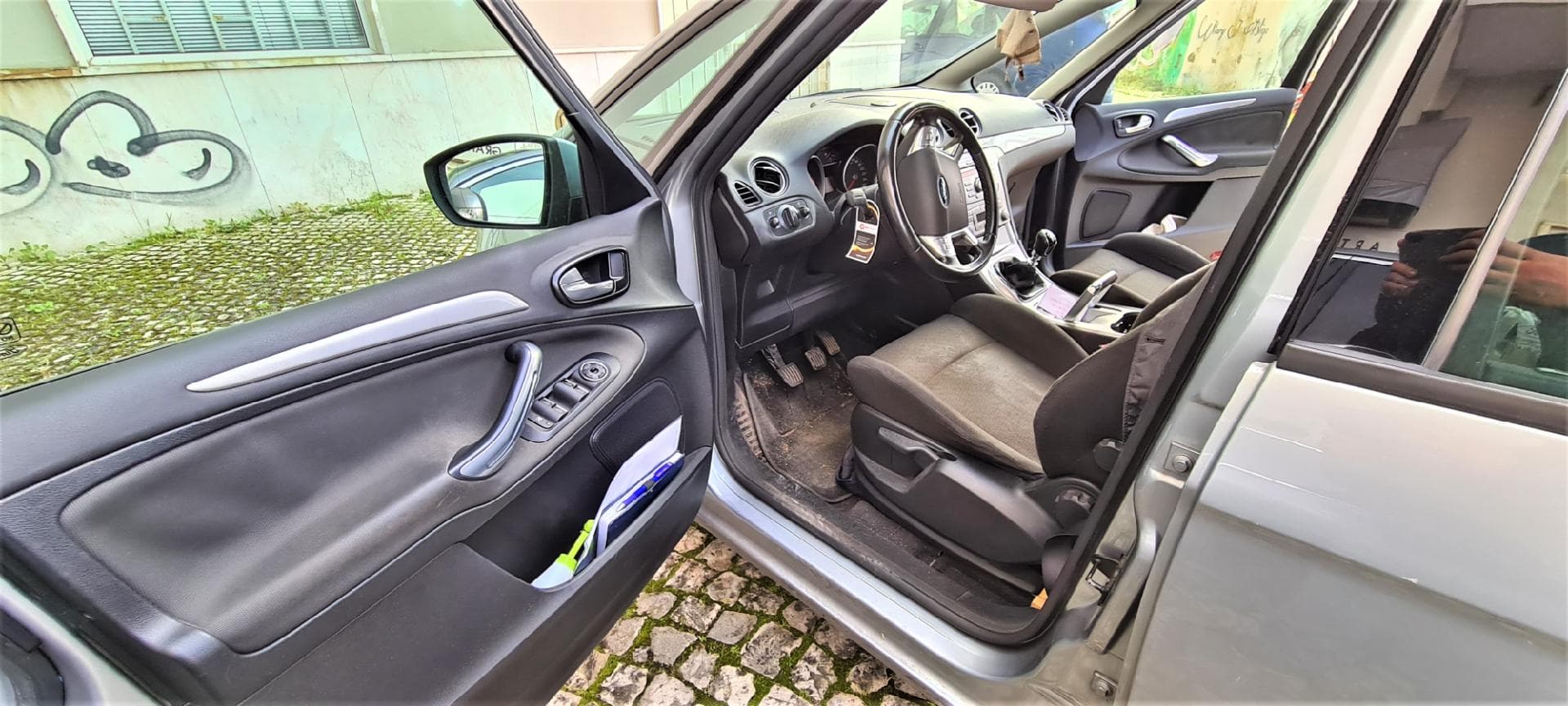 Ford S Max — image 4