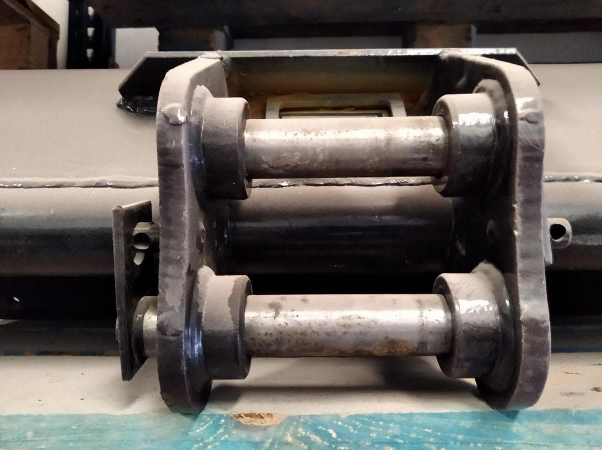 Conjunto de 3 Baldes e engate rápido Mini escavadora — imagen 2